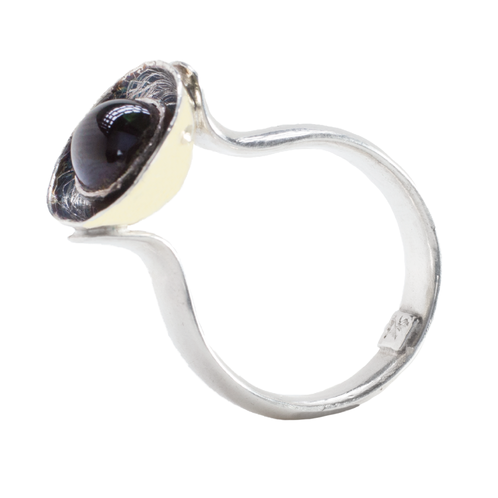 Star Sapphire and 18K Gold Bimetal Ring -53.png
