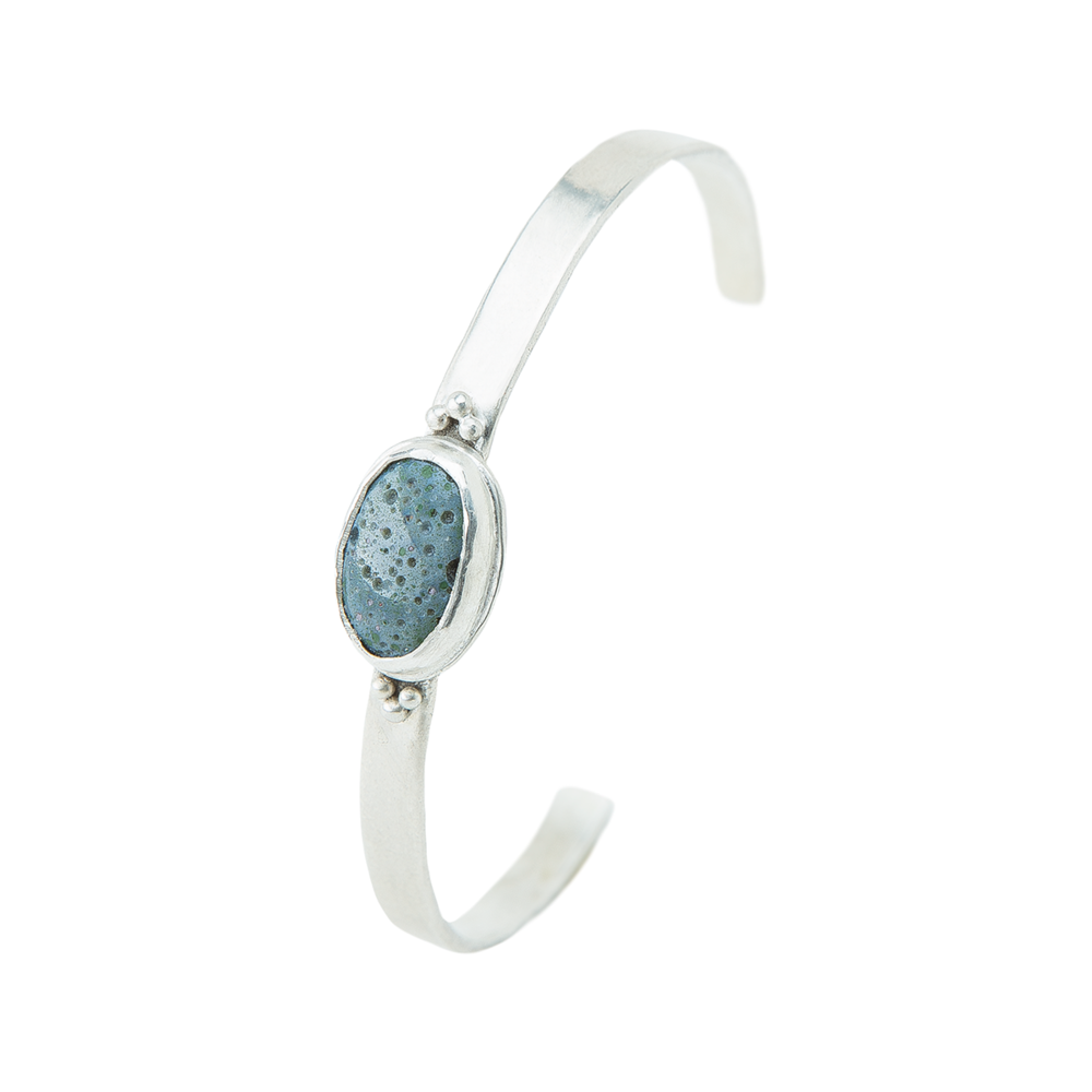 Slag Glass Cuff - 3.png